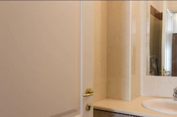 Vintage Apartment In Corvetto Area Milan Bagian luar foto